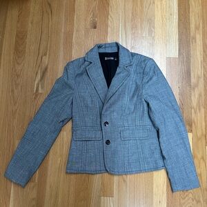 Gray blazer